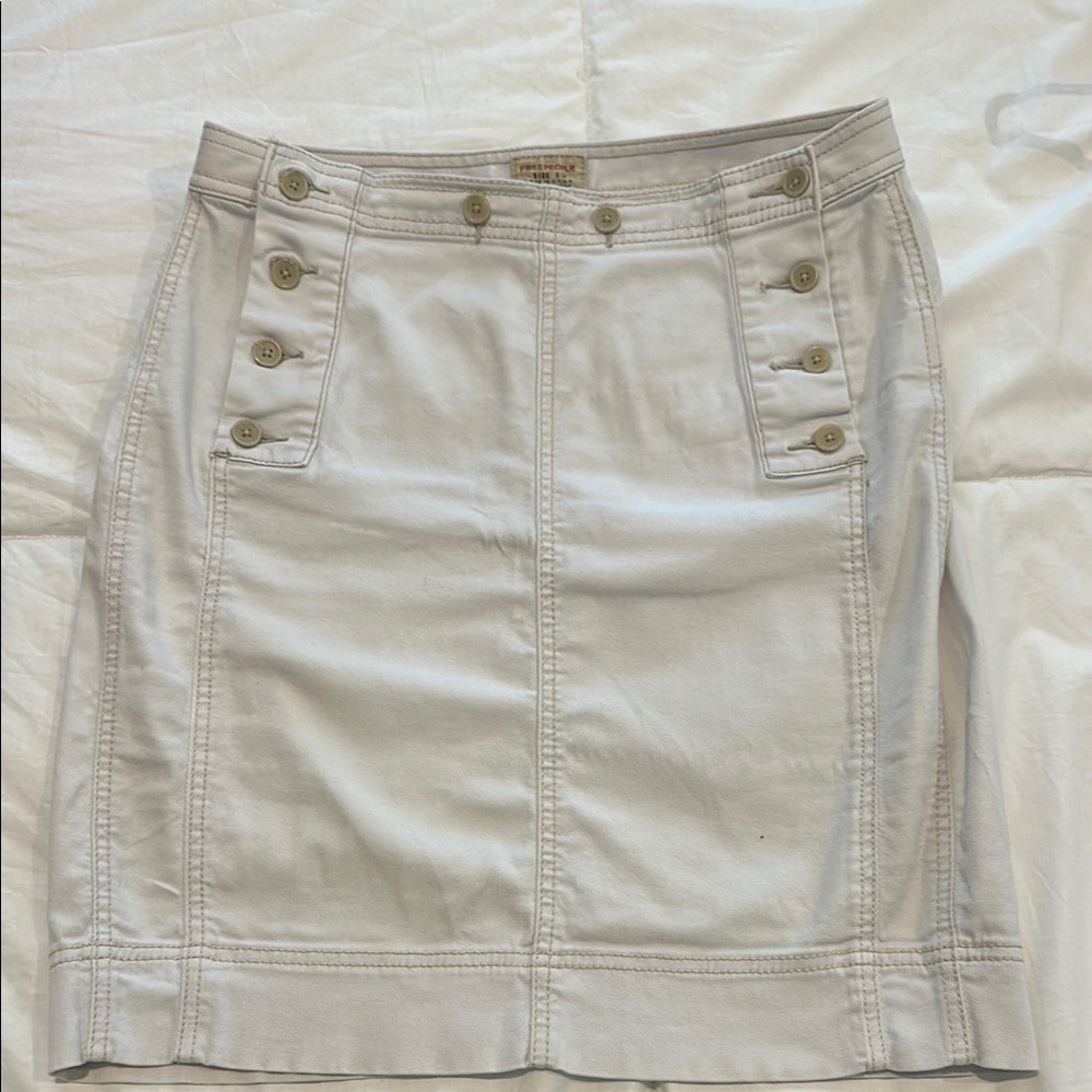 FREE PEOPLE CASUAL OFF White Button-Detail Skirt